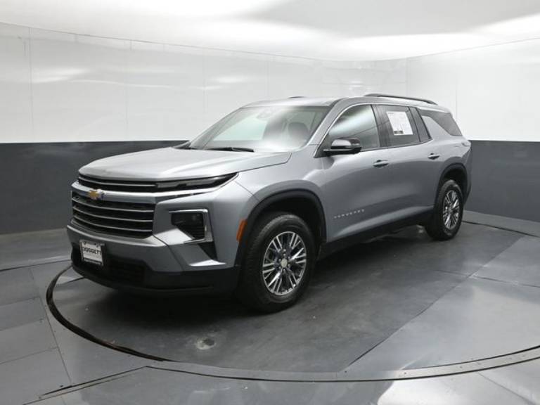 2024 Chevrolet Traverse AWD LT
