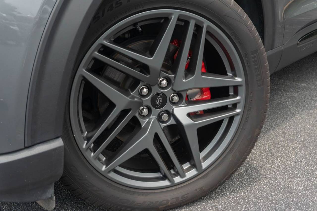1FMWK7GC5SGA33515