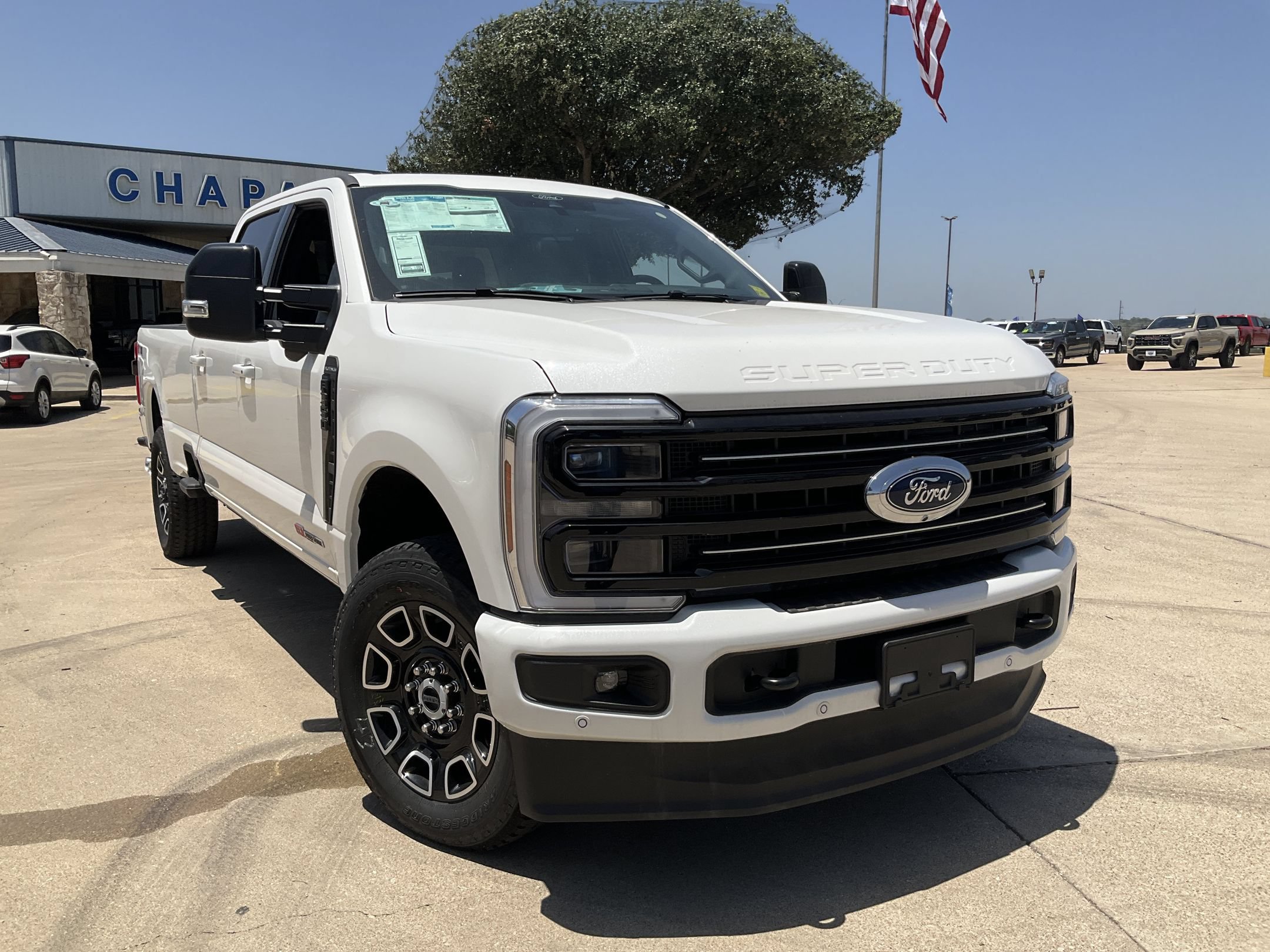 2026 Ford F-350 Super Duty Platinum - Photo 26