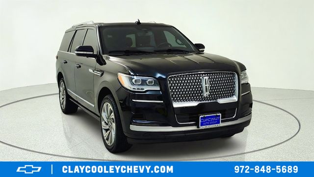 2022 Lincoln Navigator