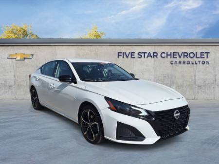 2025 Nissan Altima 2.5 SR