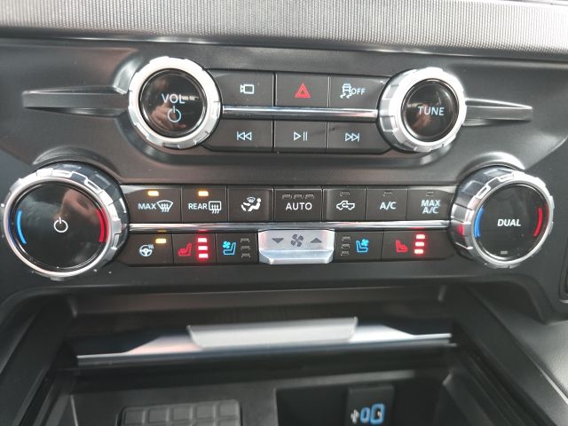 2025 Ford F-250 Super Duty Platinum - Photo 21