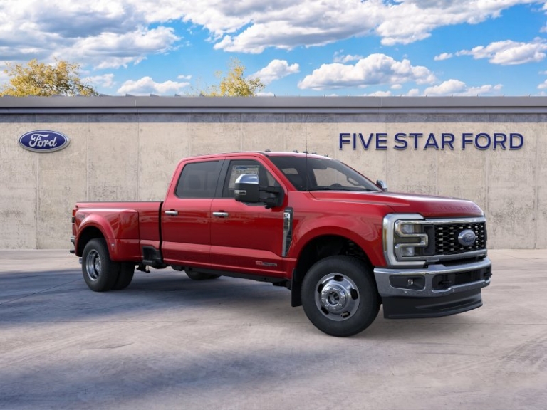 2026 Ford Super Duty F-350 DRW LARIAT