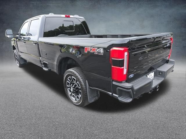 2025 Ford F-250 Super Duty Platinum - Photo 15