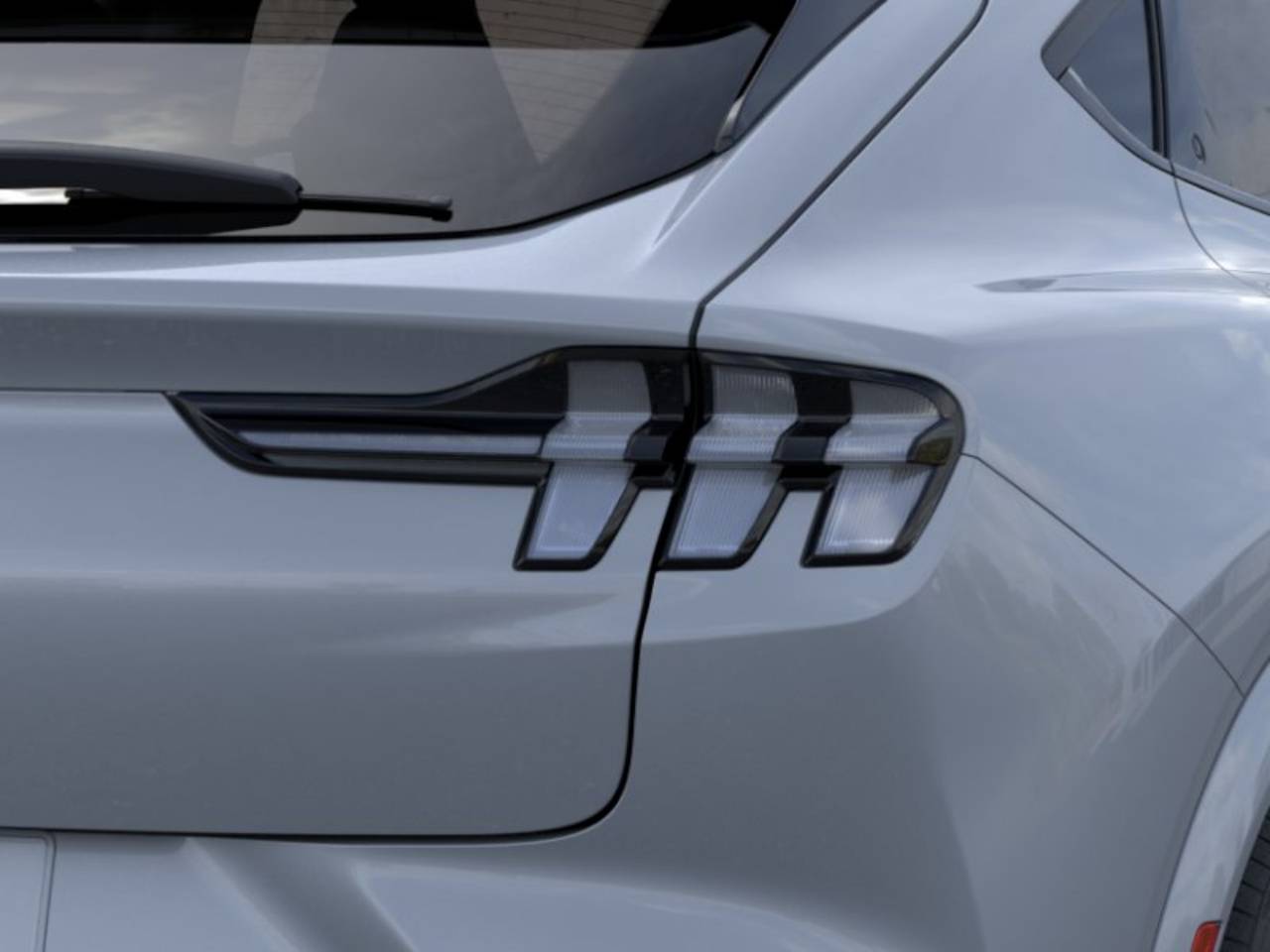 2025 Ford Mustang Mach-E GT - Photo 21
