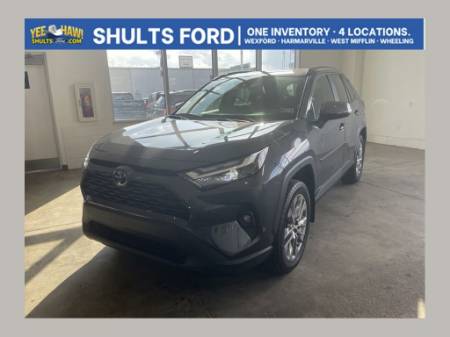 2025 Toyota RAV4 XLE Premium