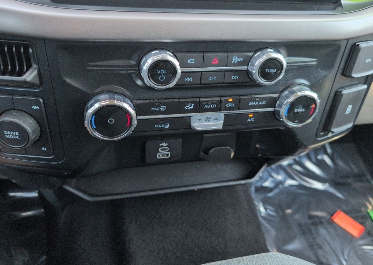 Photo 18
