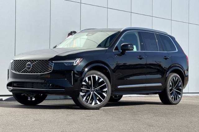 2026 Volvo XC90 Plug-In Hybrid T8 Ultra