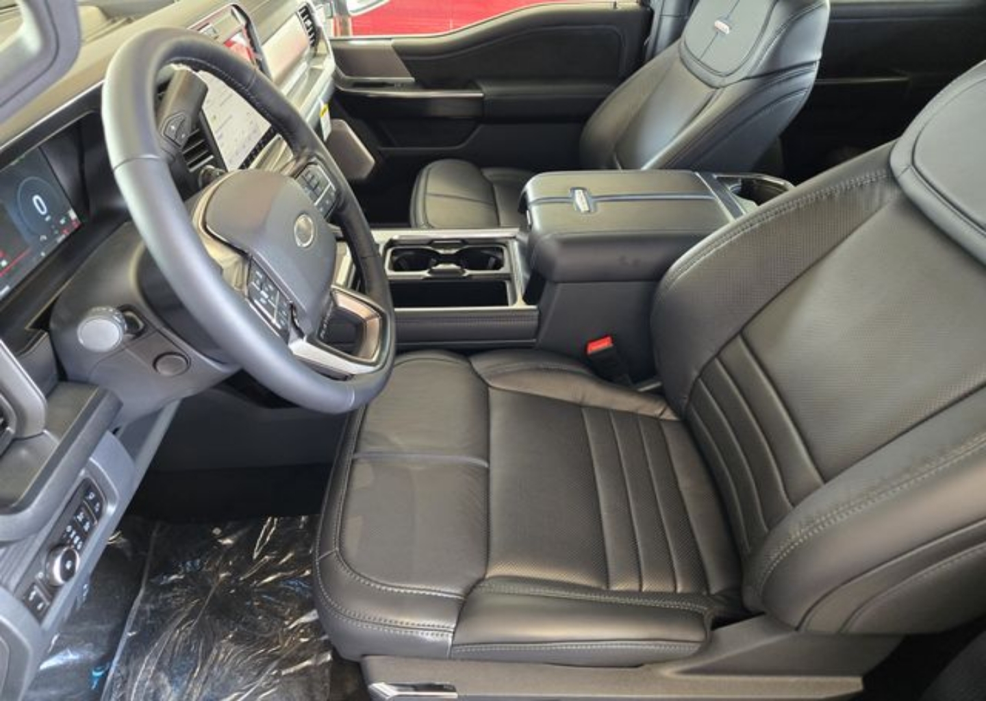 2026 Ford F-250 Super Duty Platinum - Photo 9