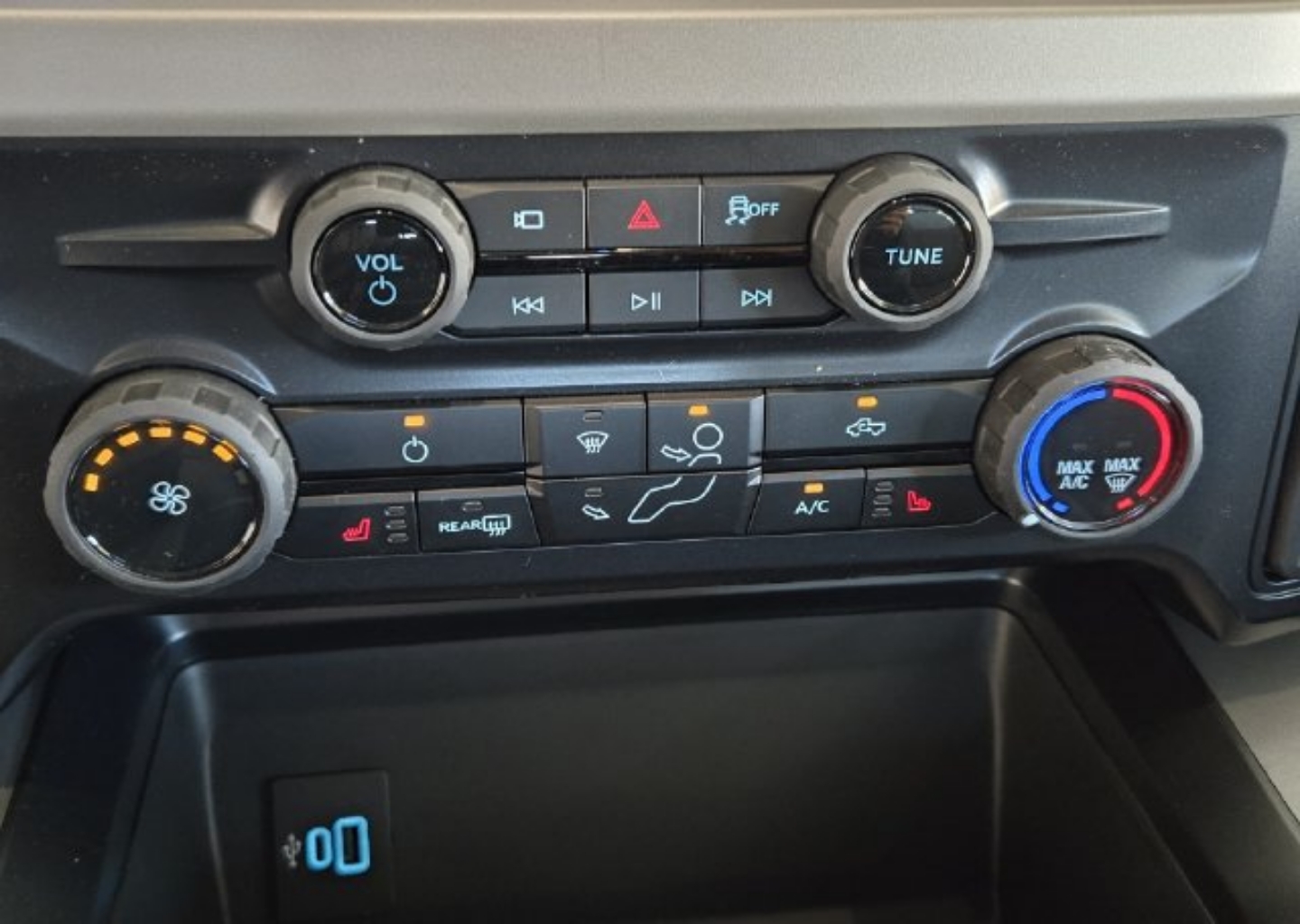 2026 Ford F-250 Super Duty XLT - Photo 15
