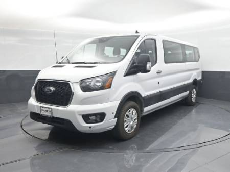 2024 Ford Transit Passenger Wagon XLT