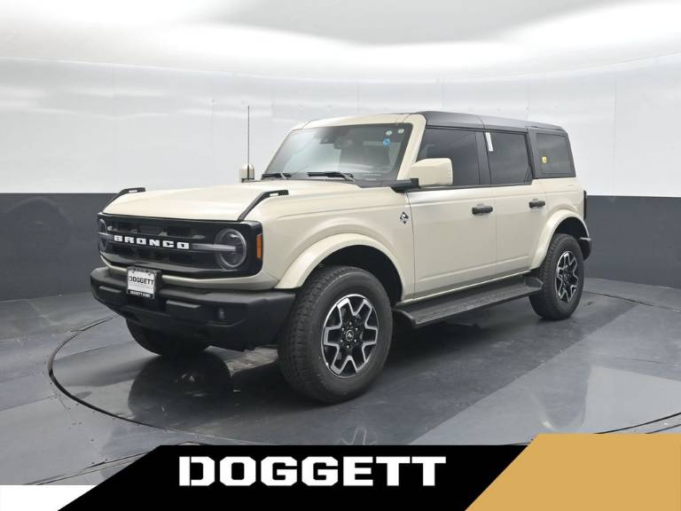 2026 Ford Bronco Outer Banks