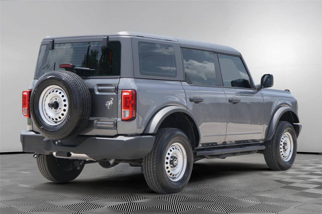 Certified Used 2025 Ford Bronco Base, photo 5