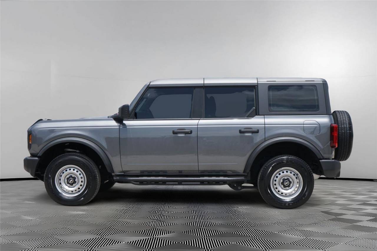 Certified Used 2025 Ford Bronco Base, photo 7