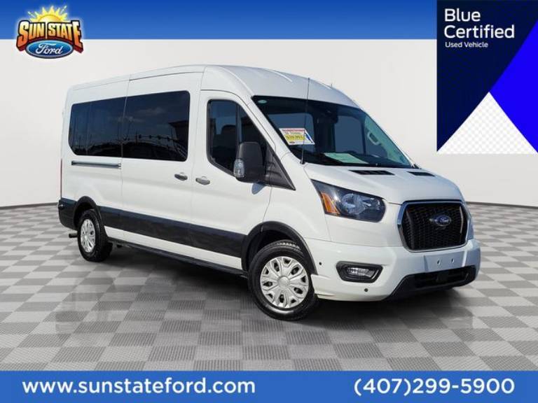 2024 Ford Transit Passenger Wagon XLT