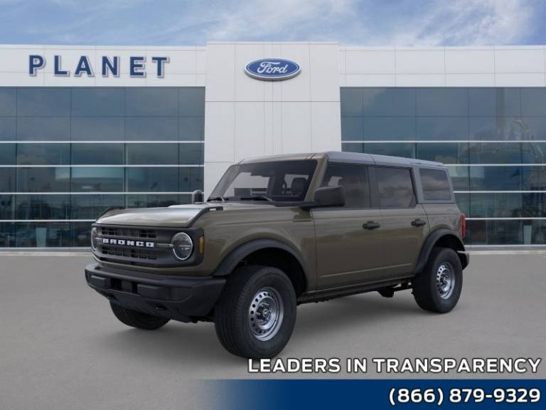 2026 Ford Bronco Base 4 Door 4X4