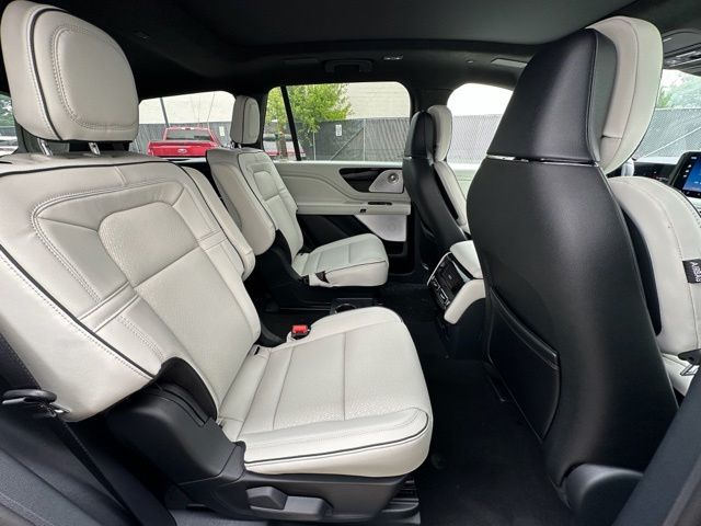 Showcase Image