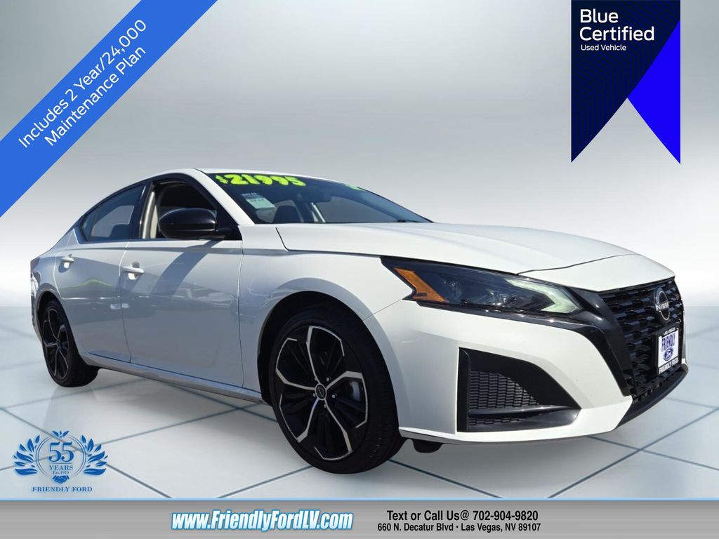 2024 Nissan Altima 2.5 SR