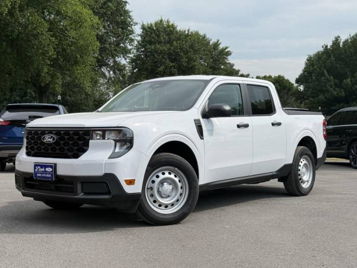 2025 Ford Maverick XLT