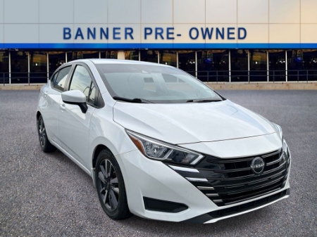 2023 Nissan Versa 1.6 SV