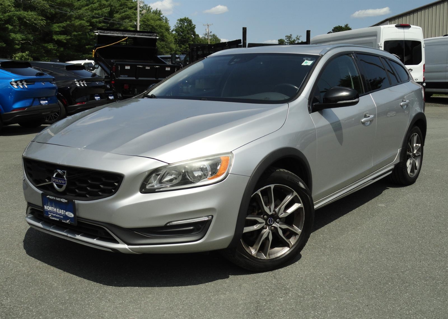 2015 Volvo V60