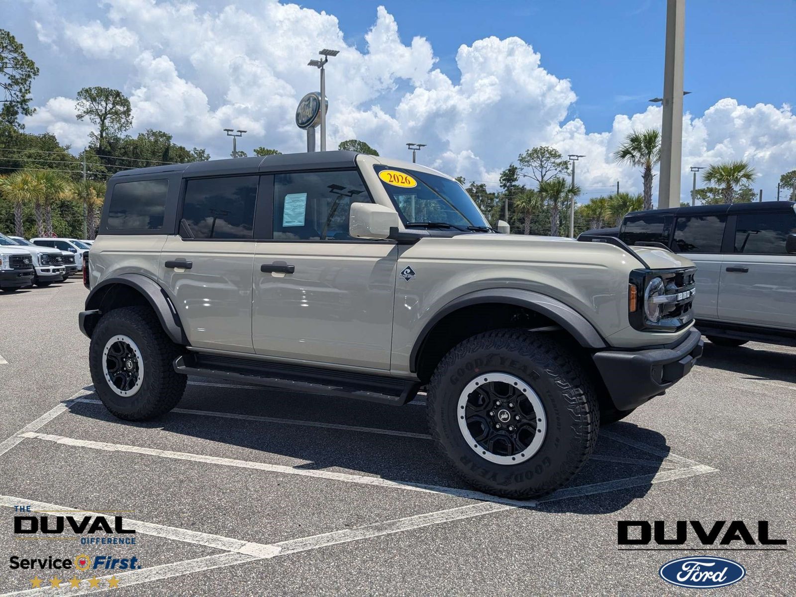 2026 Ford Bronco Outer Banks