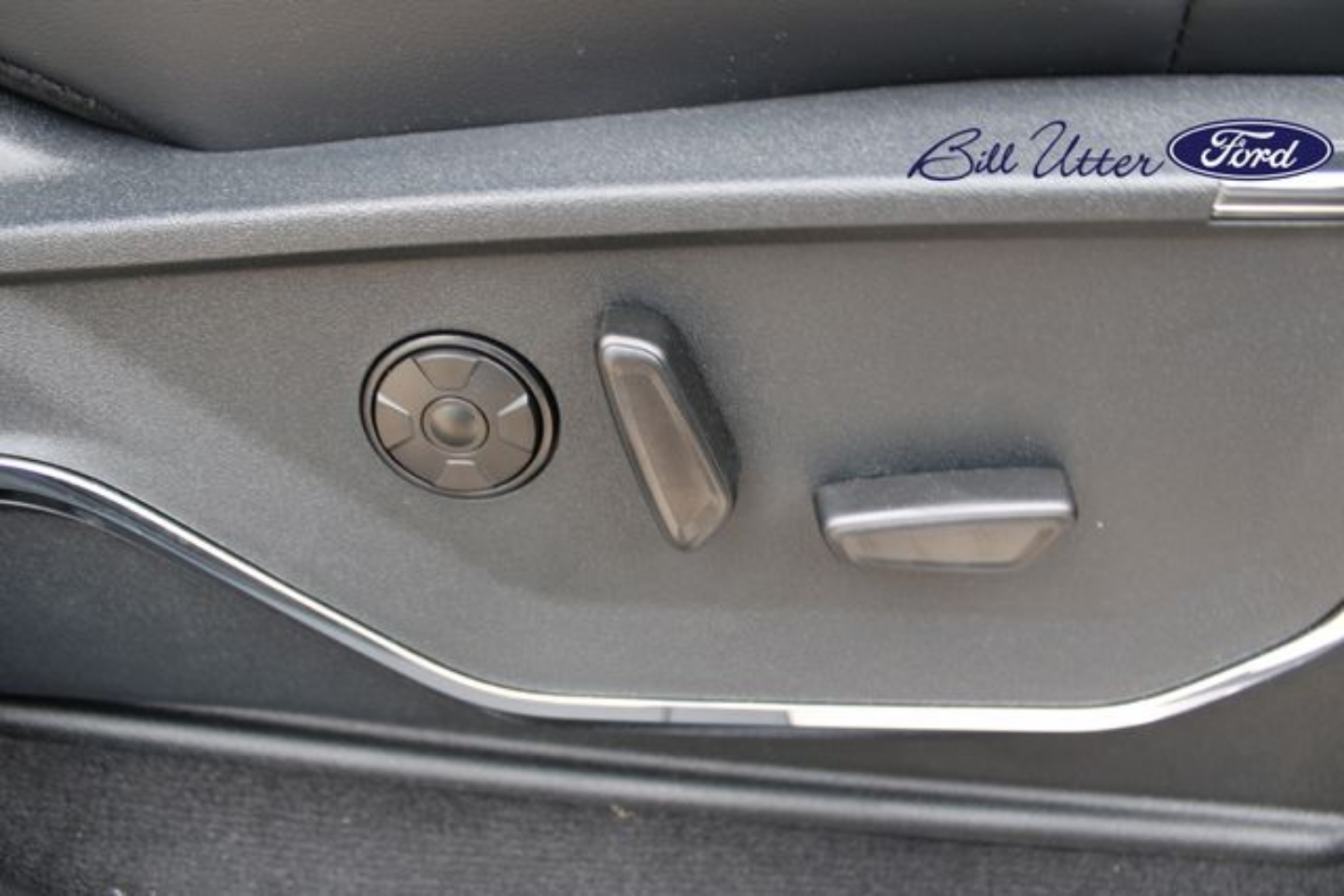 2026 Ford F-250 Super Duty Platinum - Photo 8