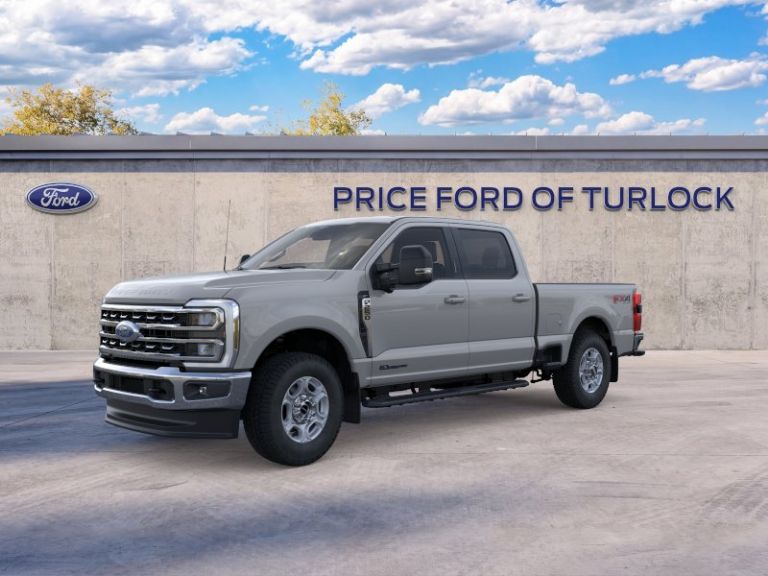 2026 Ford Super Duty XLT