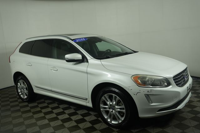 Used 2016 Volvo XC60 Premier with VIN YV4612RK6G2782436 for sale in Kansas City