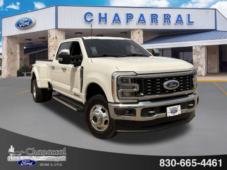 2023 Ford Super Duty F-350 DRW LARIAT