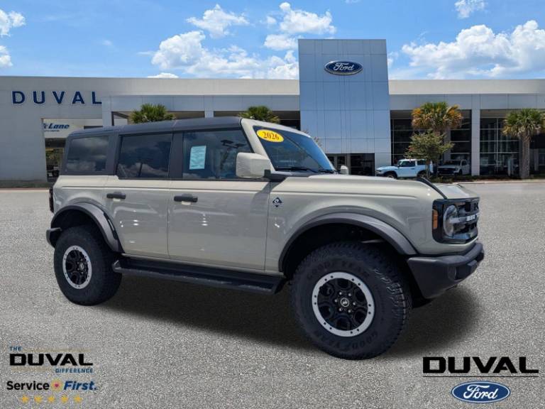 2026 Ford Bronco Outer Banks