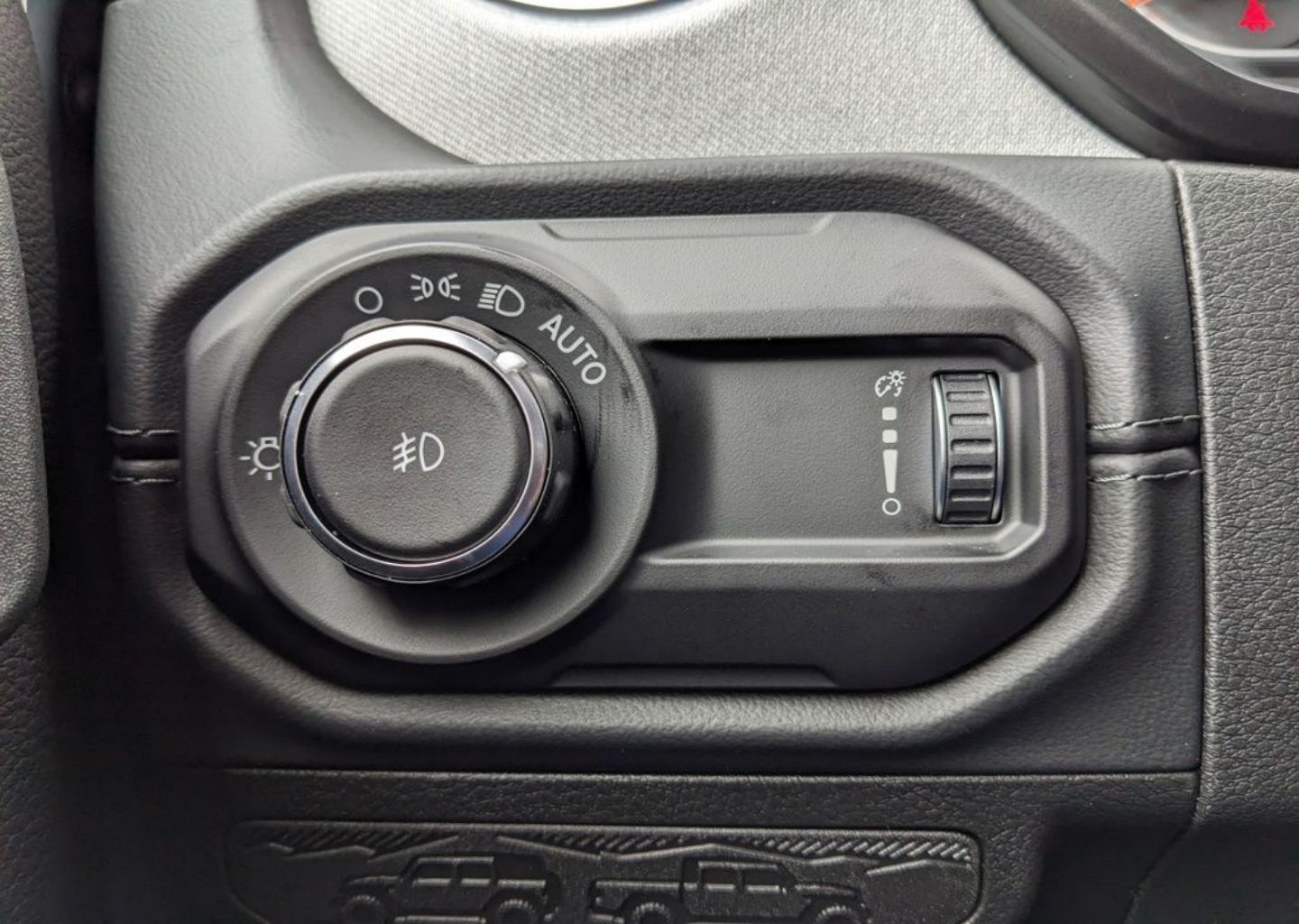 2026 Jeep Wrangler 4-Door Sahara - Photo 49
