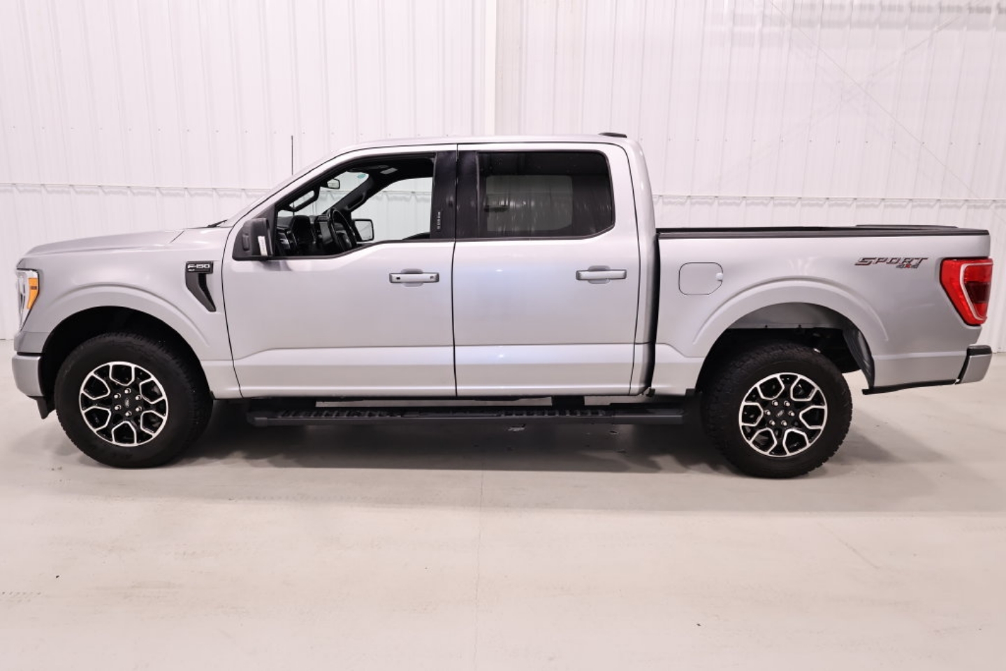 2023 Ford F-150 XLT - Photo 7