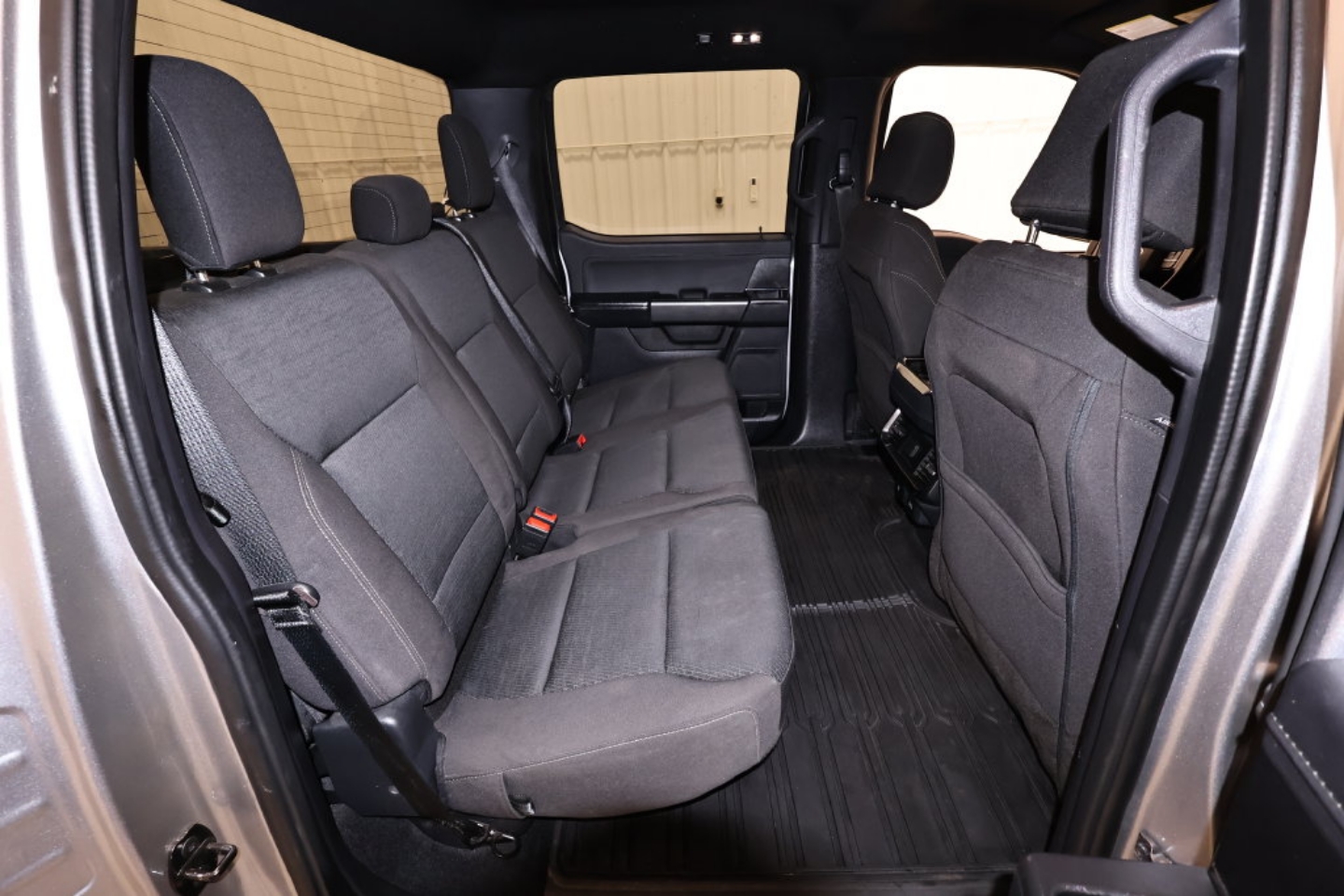 2023 Ford F-150 XLT - Photo 17