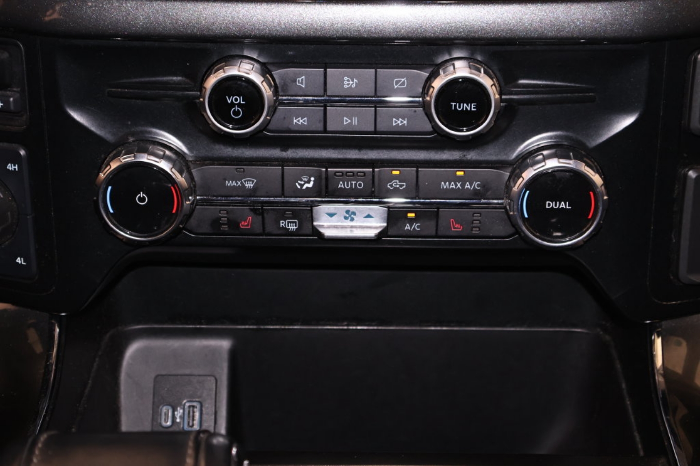 2023 Ford F-150 XLT - Photo 29