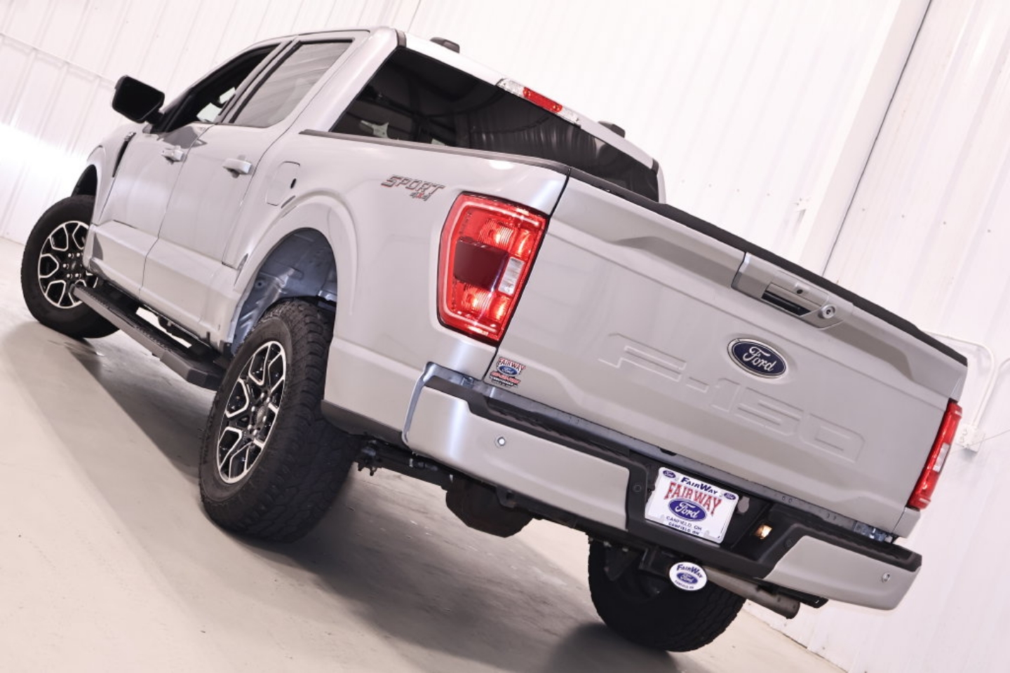 2023 Ford F-150 XLT - Photo 32