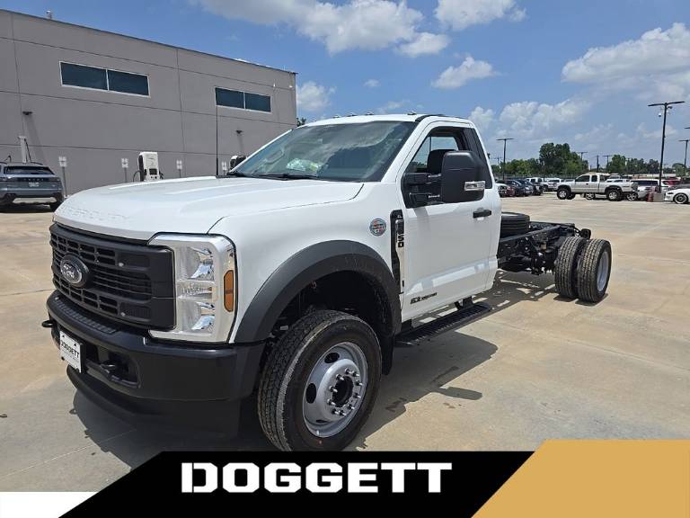 2026 Ford Super Duty F-550 DRW XL