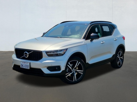 2019 Volvo XC40 T5 R-Design