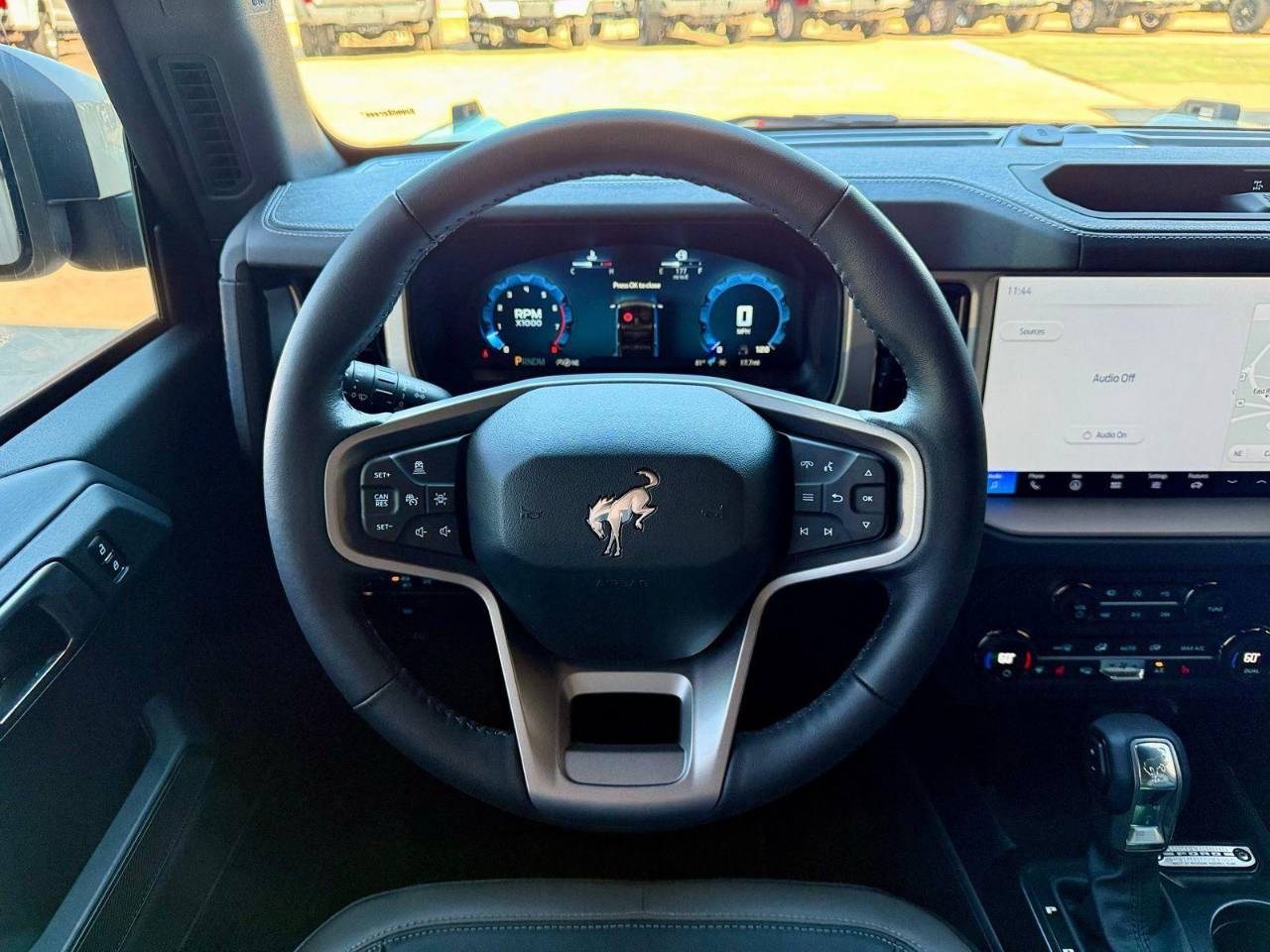 2025 Ford Bronco 4-Door Outer Banks - Photo 10