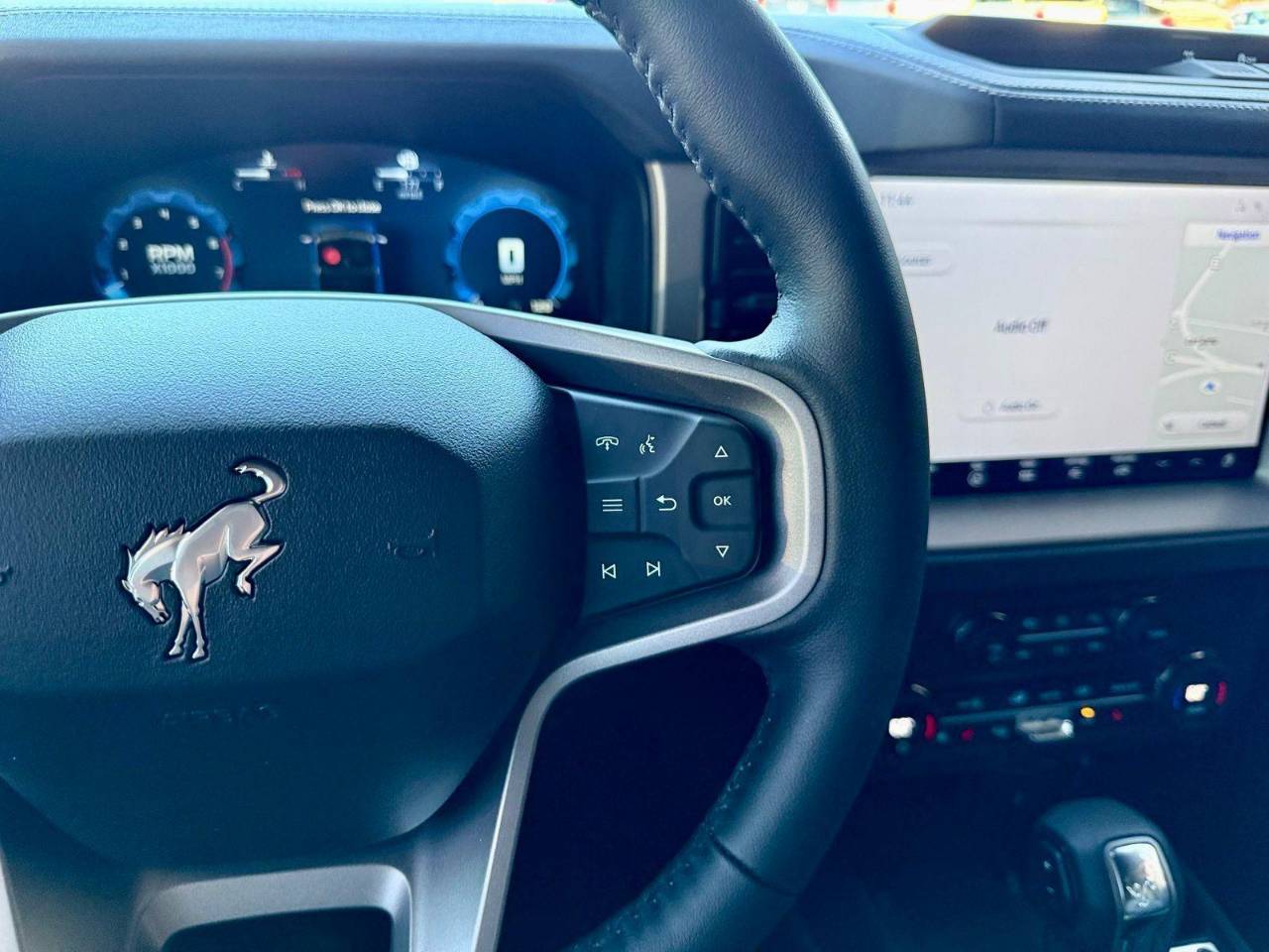 2025 Ford Bronco 4-Door Outer Banks - Photo 12