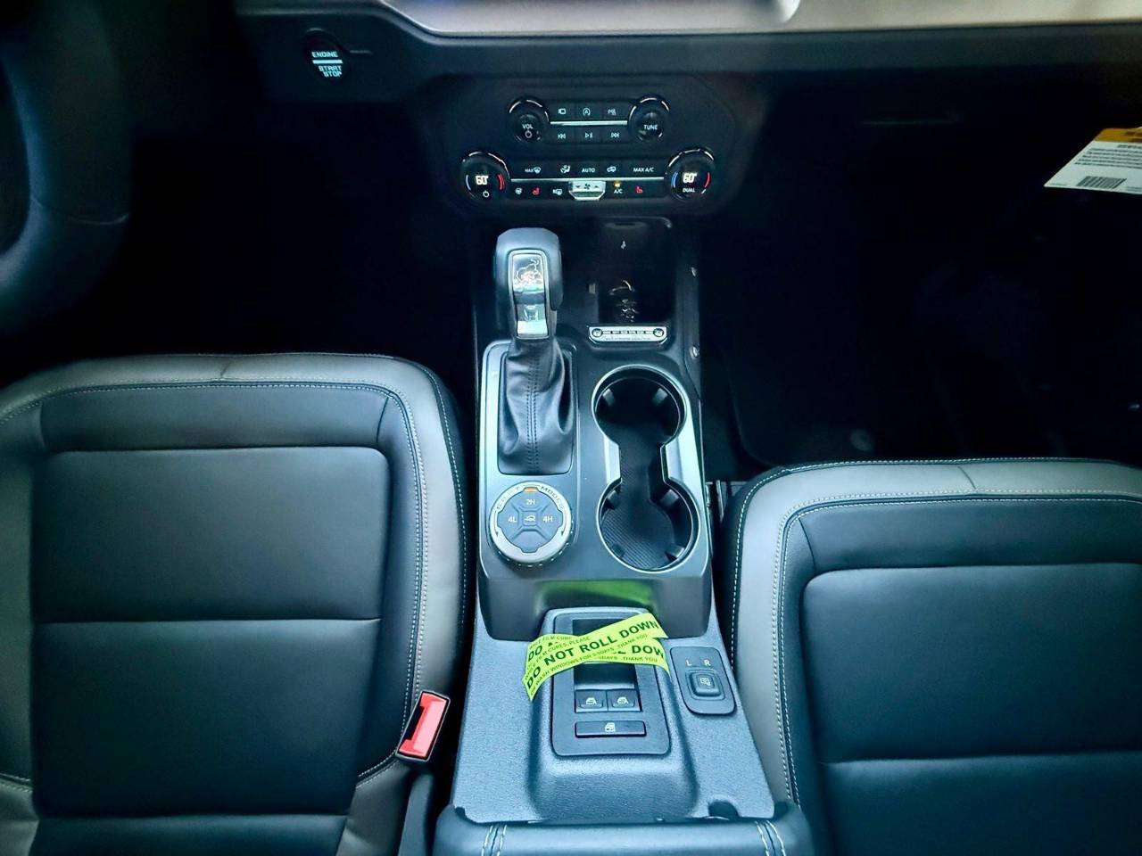 2025 Ford Bronco 4-Door Outer Banks - Photo 17