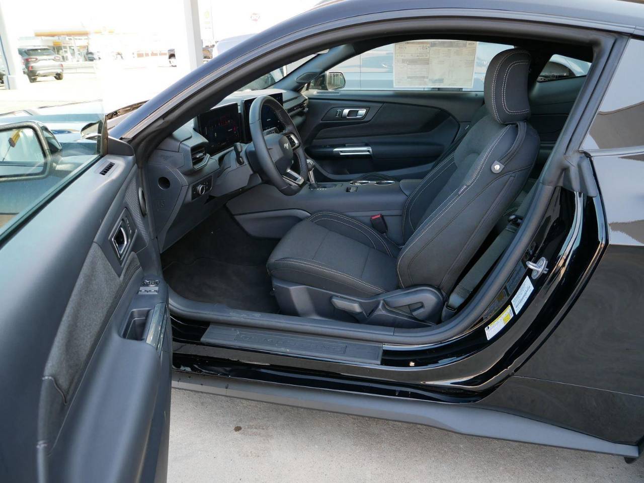 2026 Ford Mustang EcoBoost Fastback - Photo 8