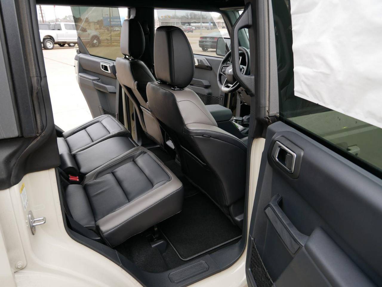 2025 Ford Bronco 4-Door Outer Banks - Photo 26