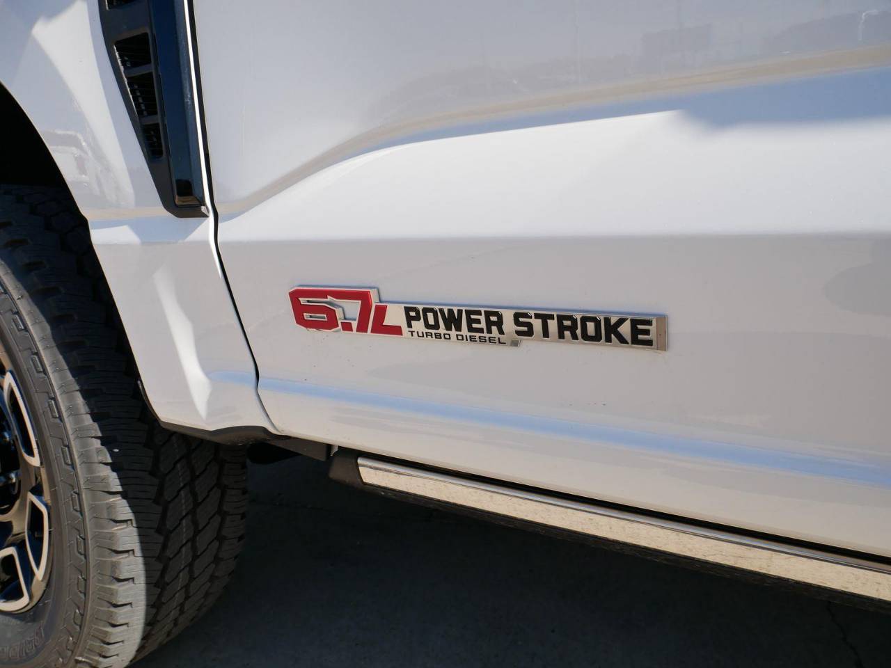 2026 Ford F-250 Super Duty Platinum - Photo 9