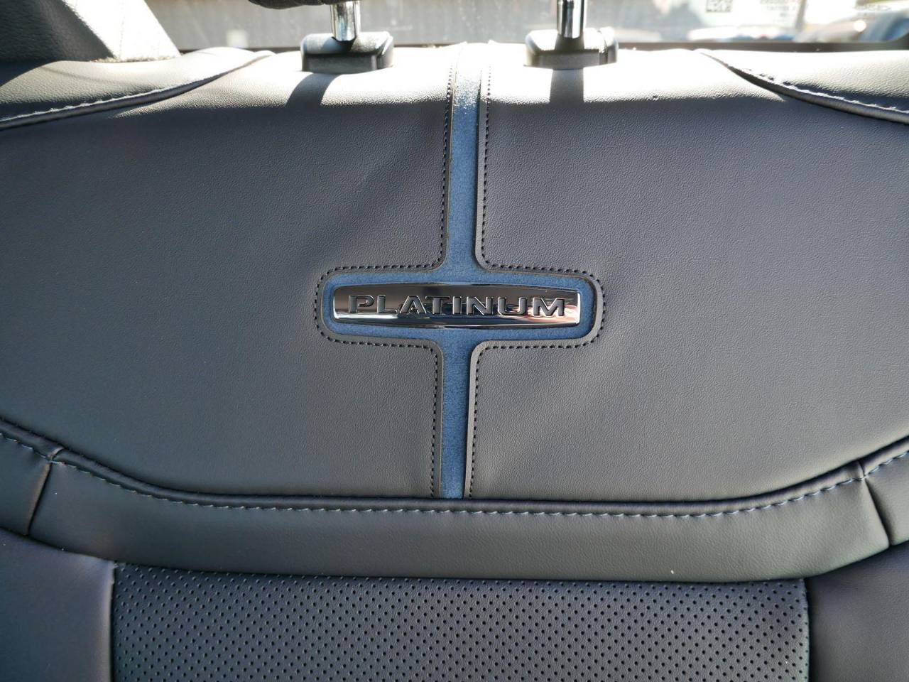 2026 Ford F-250 Super Duty Platinum - Photo 57