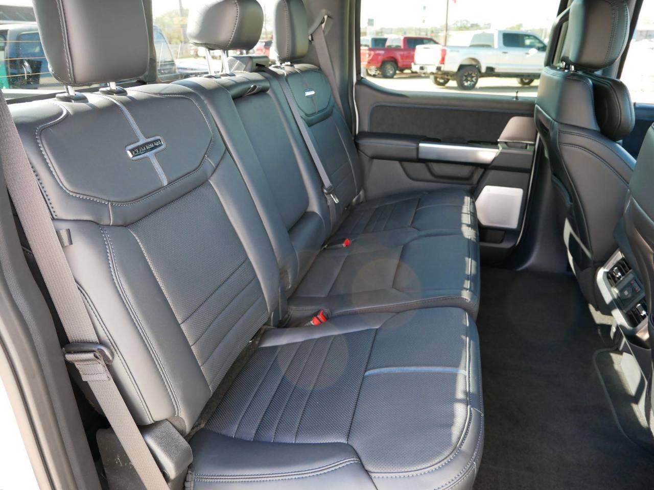 2026 Ford F-250 Super Duty Platinum - Photo 81