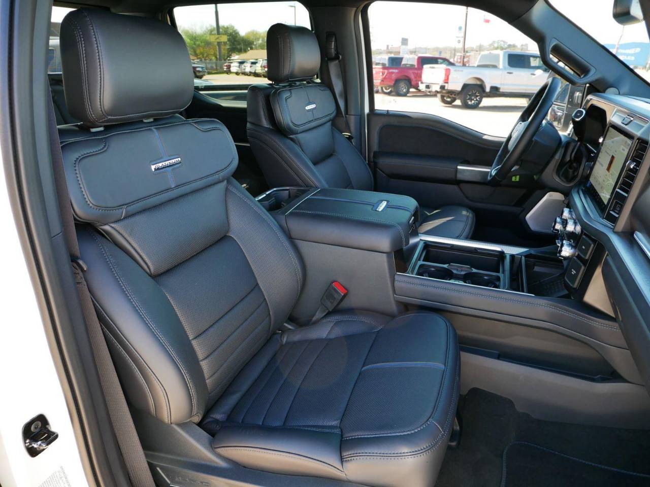 2026 Ford F-250 Super Duty Platinum - Photo 85