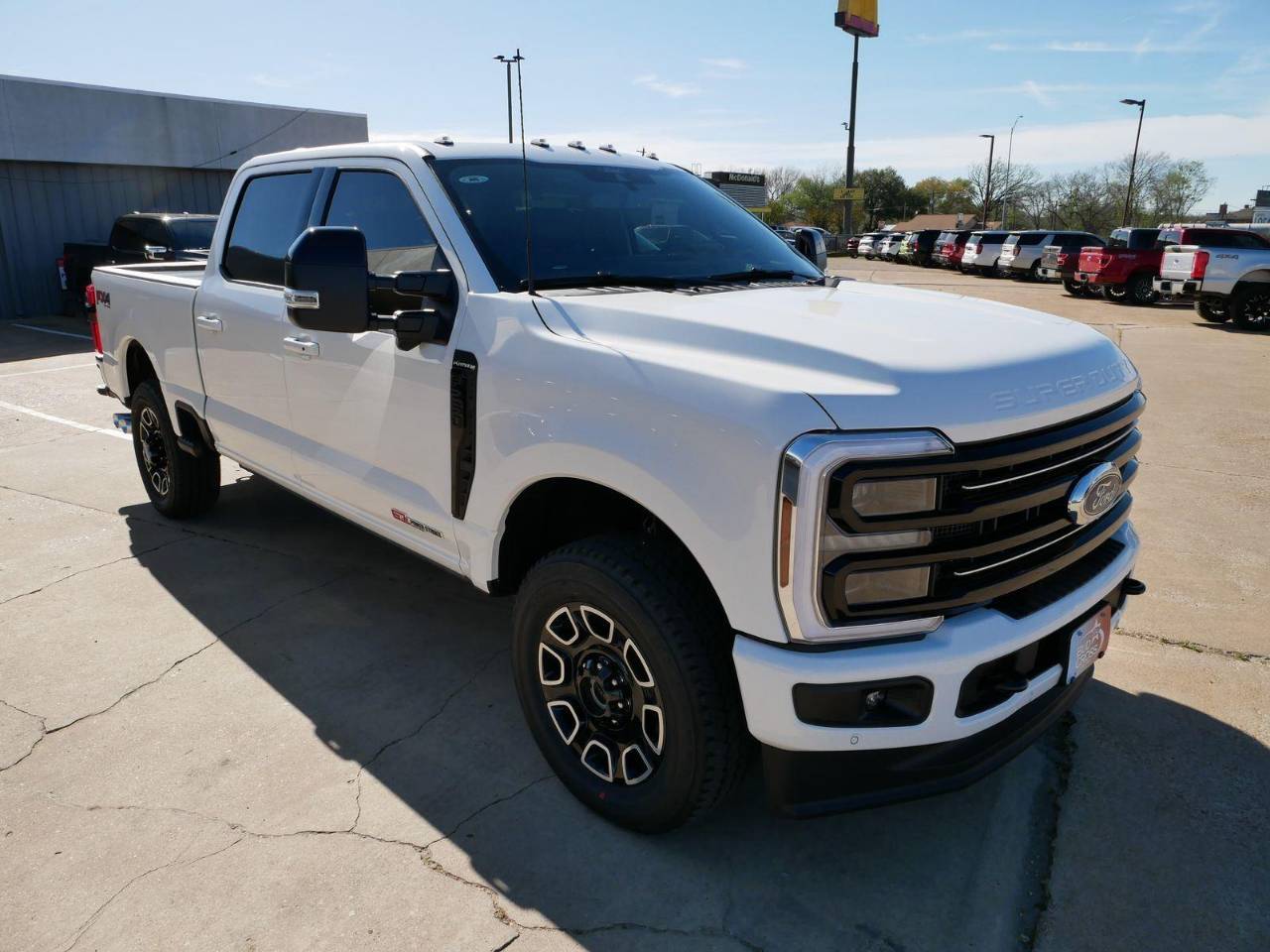 2026 Ford F-250 Super Duty Platinum - Photo 89