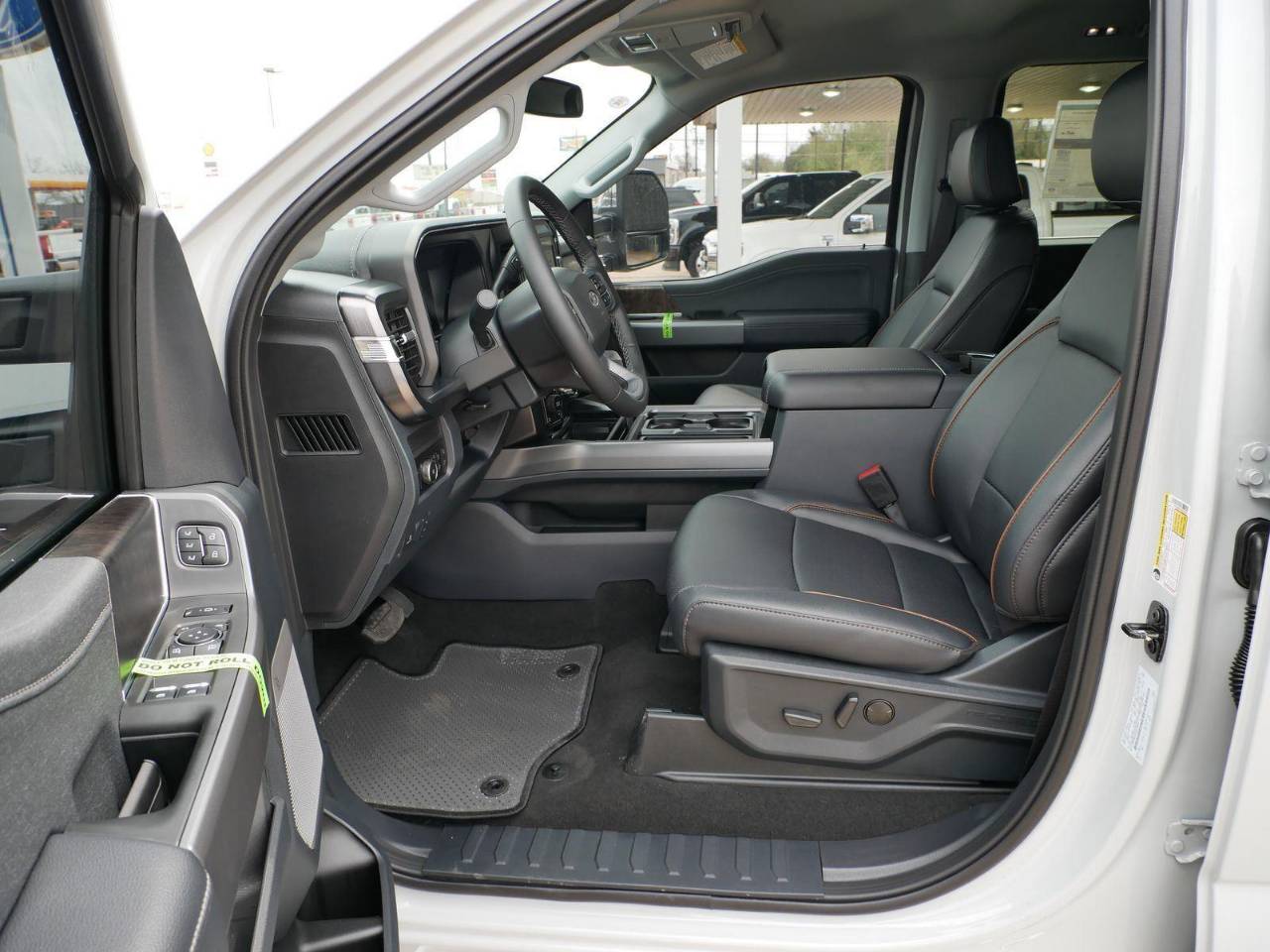2026 Ford F-350 Super Duty Lariat - Photo 11