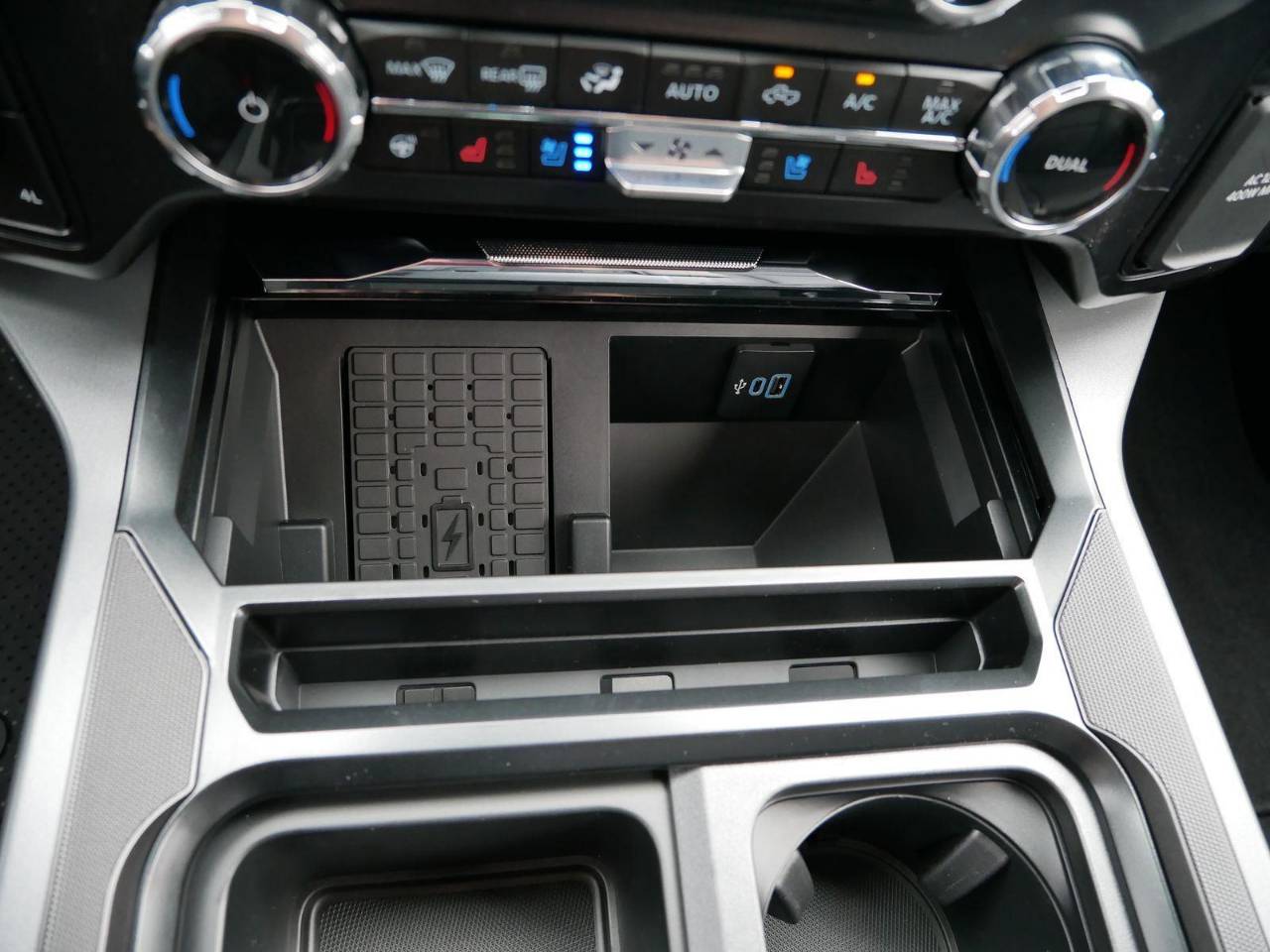 2026 Ford F-350 Super Duty Lariat - Photo 29